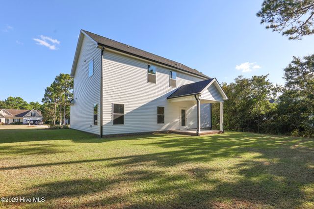 144 Bobwhite Circle, Cape Carteret, NC 28584