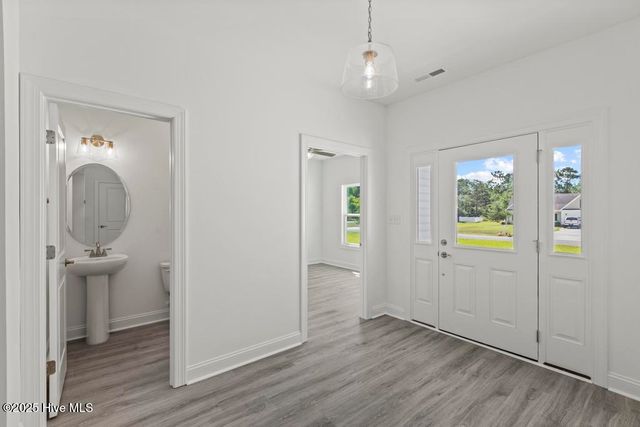 144 Bobwhite Circle, Cape Carteret, NC 28584