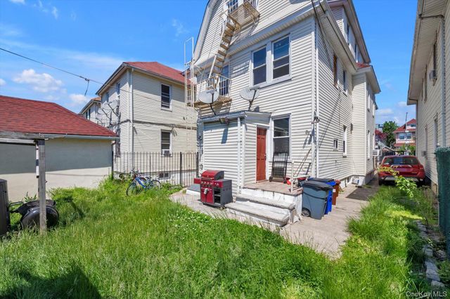 3540 91st Street, Jackson Heights, NY 11372