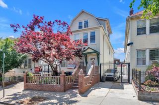 3540 91st Street, Jackson Heights, NY 11372