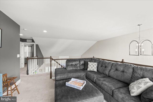 39 BLUE JAY WAY, Lebanon, PA 17042