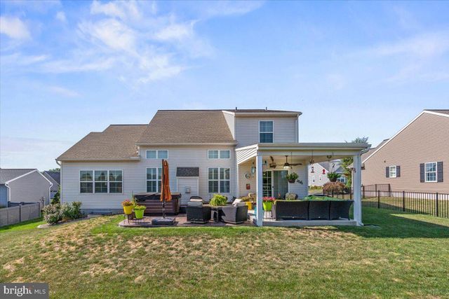 39 BLUE JAY WAY, Lebanon, PA 17042