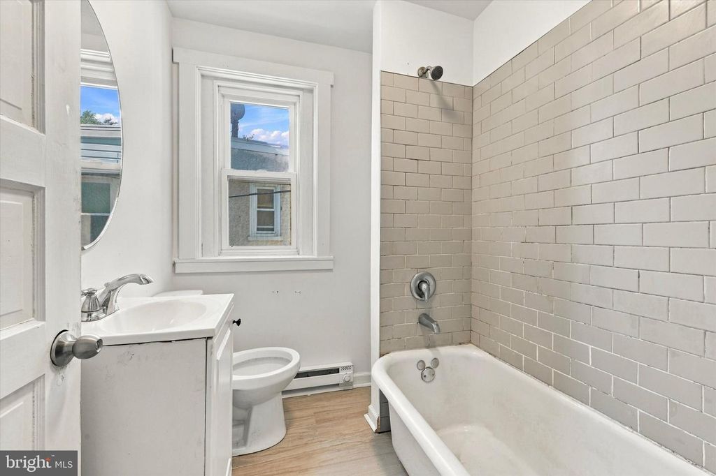 226 E 23RD ST, CHESTER, PA 19013 — photo 4