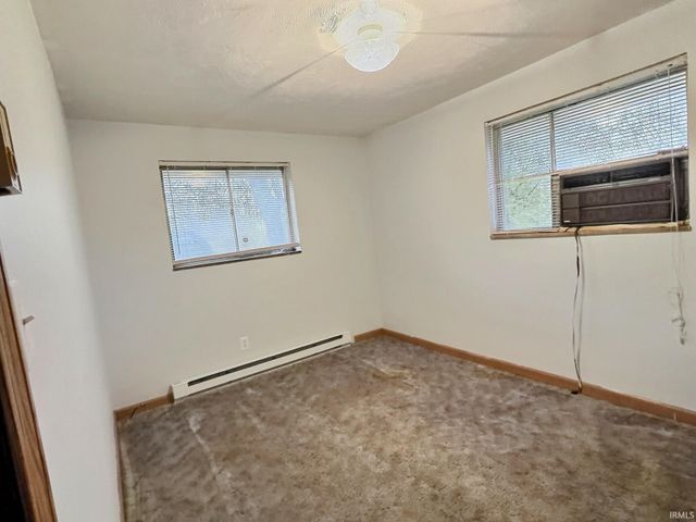 4008 S Larry Lane, Muncie, IN 47302