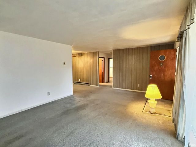 4008 S Larry Lane, Muncie, IN 47302