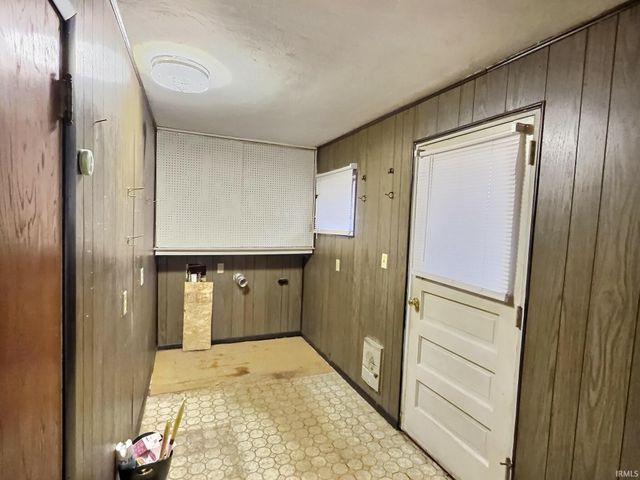 4008 S Larry Lane, Muncie, IN 47302