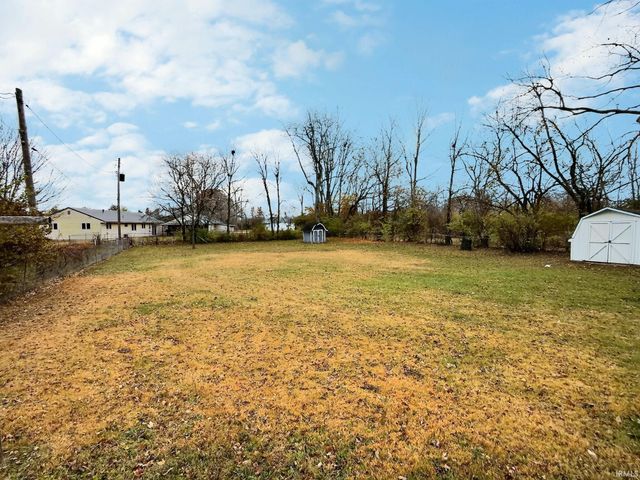 4008 S Larry Lane, Muncie, IN 47302