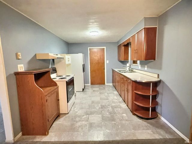 4008 S Larry Lane, Muncie, IN 47302