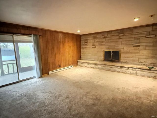 4008 S Larry Lane, Muncie, IN 47302