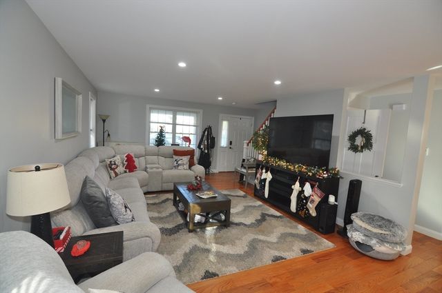 47 Maple Street A, Middleton, MA 01949