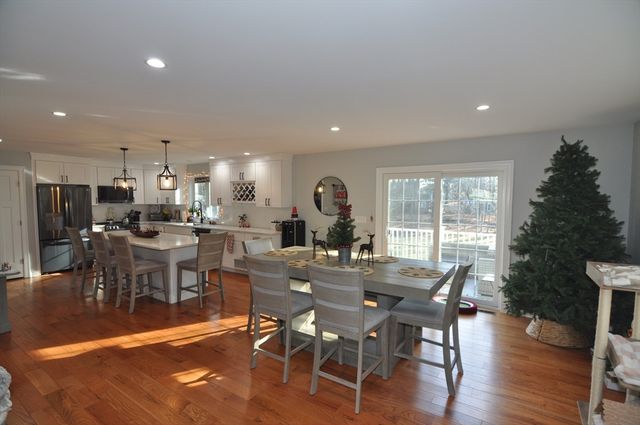 47 Maple Street A, Middleton, MA 01949