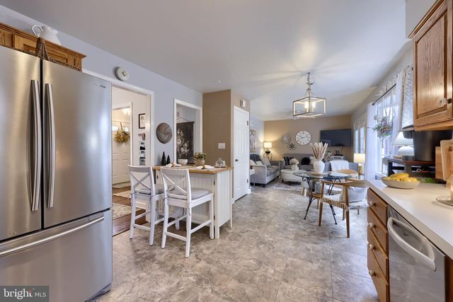 204 POST OAK RD, Lancaster, PA 17603