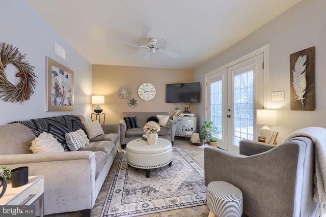 204 POST OAK RD, Lancaster, PA 17603