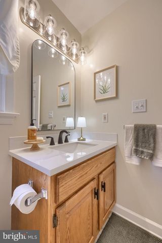 204 POST OAK RD, Lancaster, PA 17603