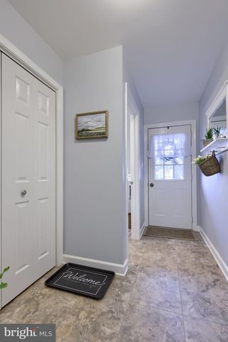 204 POST OAK RD, Lancaster, PA 17603