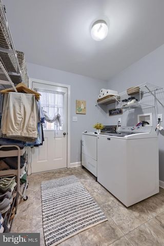 204 POST OAK RD, Lancaster, PA 17603