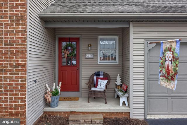 204 POST OAK RD, Lancaster, PA 17603