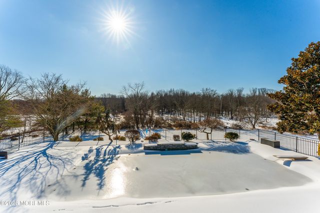 8 Tamar Court, Manalapan, NJ 07726