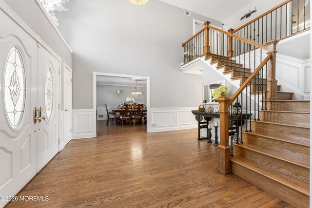 8 Tamar Court, Manalapan, NJ 07726