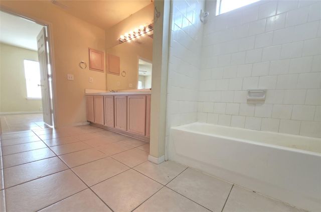 654 Cypresswood Trace, Spring, TX 77373