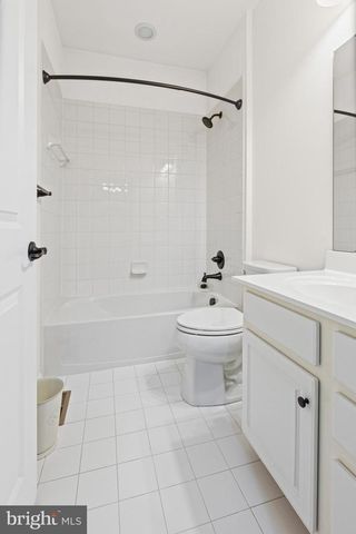 46 TYLER DR, Hanover, PA 17331