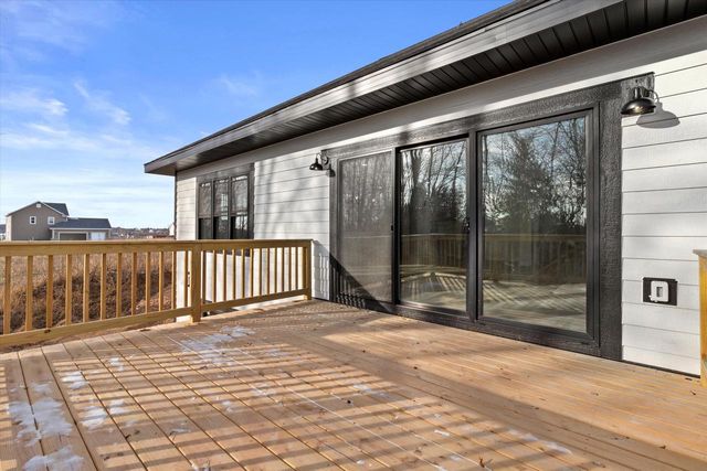 N54W19323 Broadwing PLACE, Menomonee Falls, WI 53051