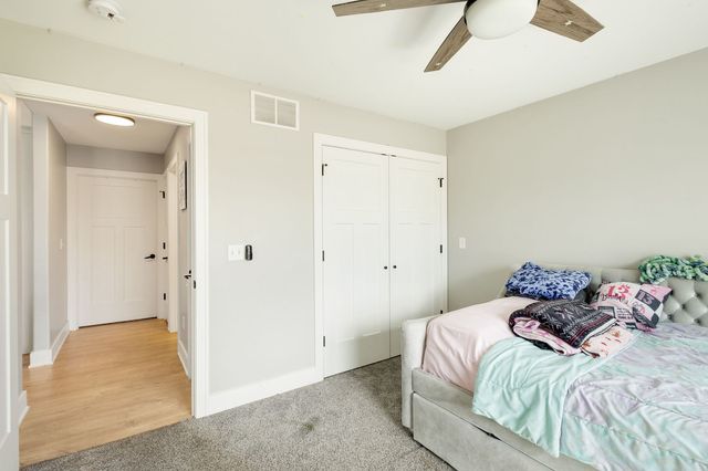 1059 Hummingbird Lane, Peotone, IL 60468