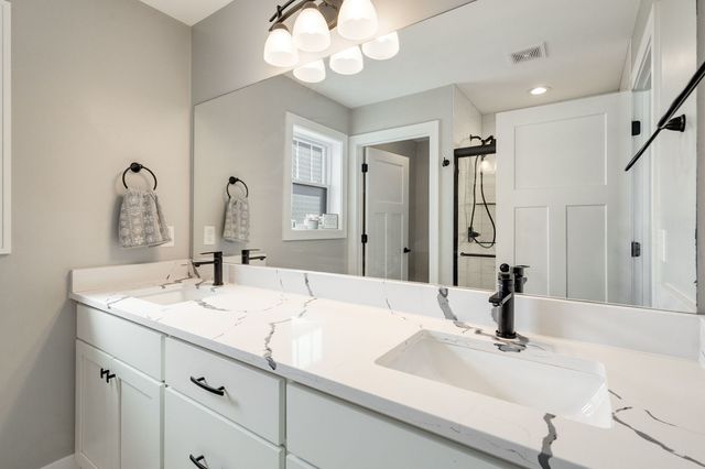 1059 Hummingbird Lane, Peotone, IL 60468