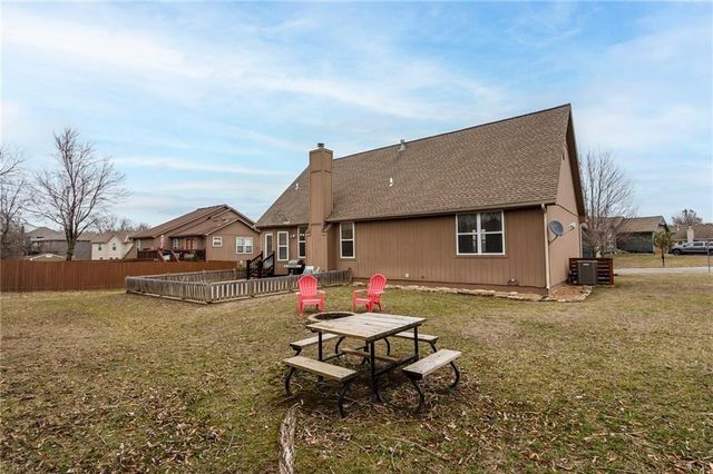 3732 N 113th Street, Kansas City, KS 66109