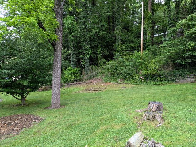 64 Cloe Moore Drive, Murphy, NC 28906
