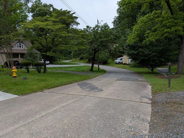 64 Cloe Moore Drive, Murphy, NC 28906