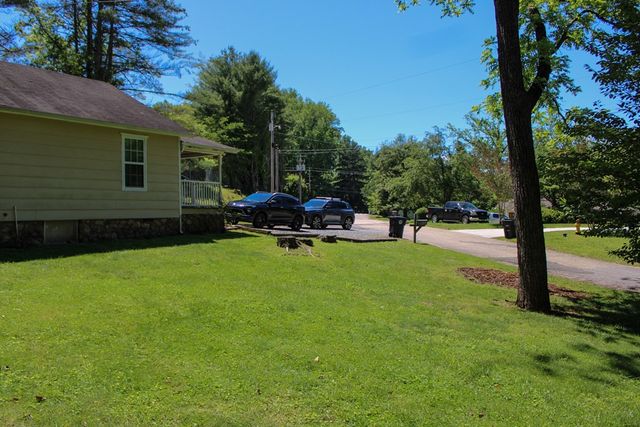 64 Cloe Moore Drive, Murphy, NC 28906