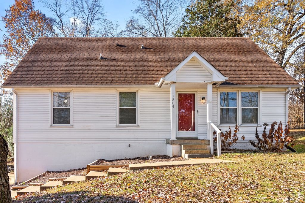 1804 Palamino Dr, Clarksville, TN 37042