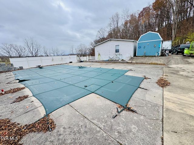 14512 Cedar Creek Road, Meadowview, VA 24361