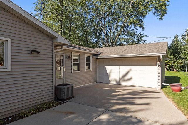 W7070 VERNA ROAD, Menasha, WI 54952
