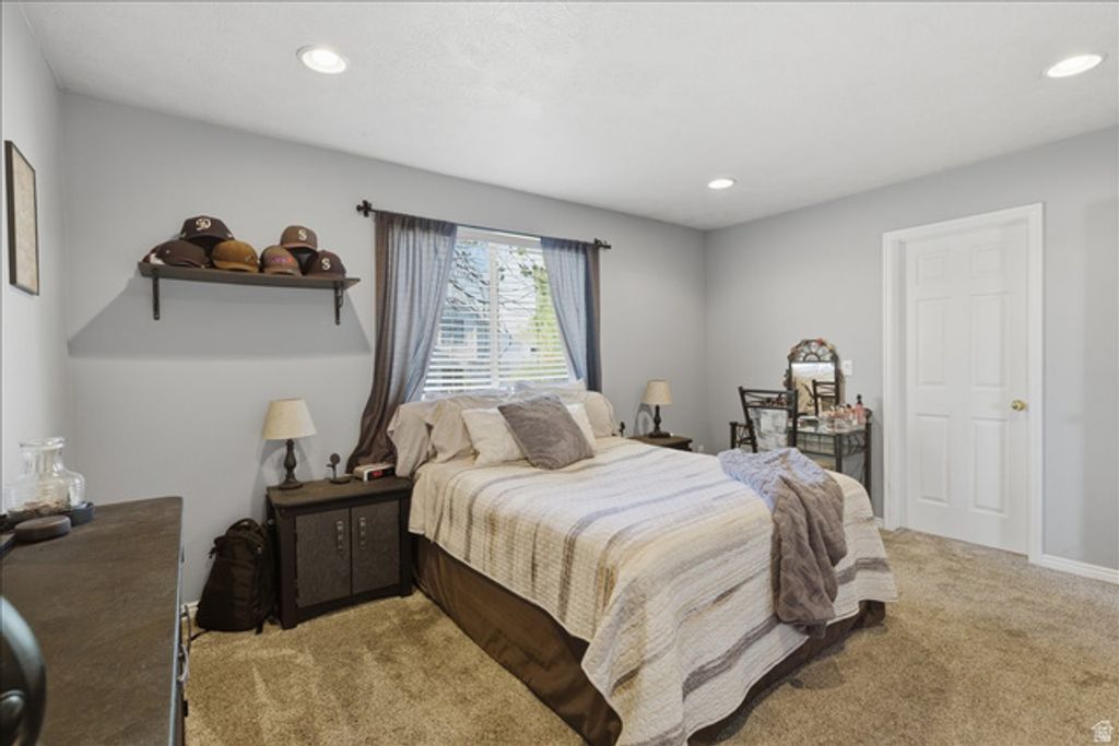 Image 14 of property listing at 838 W 740 S, Tooele, UT 84074