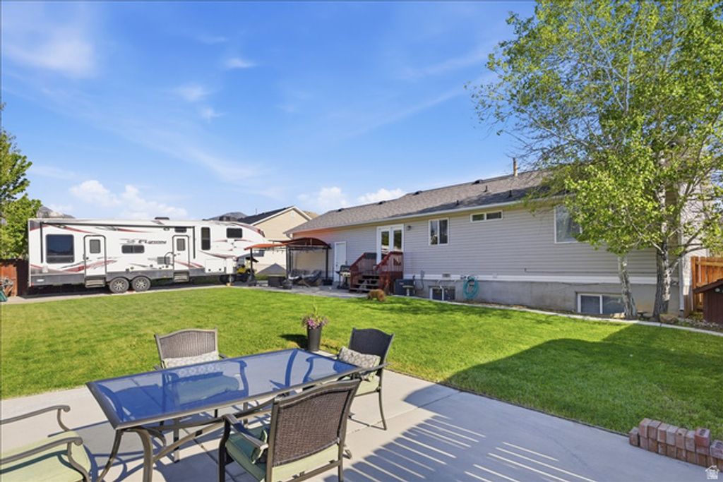 Image 26 of property listing at 838 W 740 S, Tooele, UT 84074