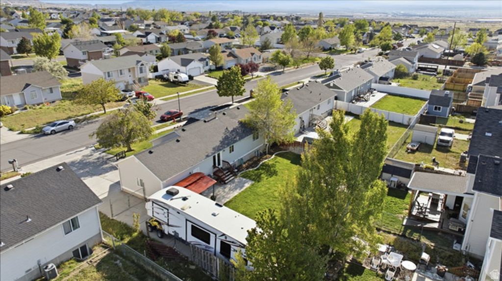 Image 31 of property listing at 838 W 740 S, Tooele, UT 84074
