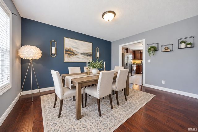 8825 Hartwell Drive, Evansville, IN 47725