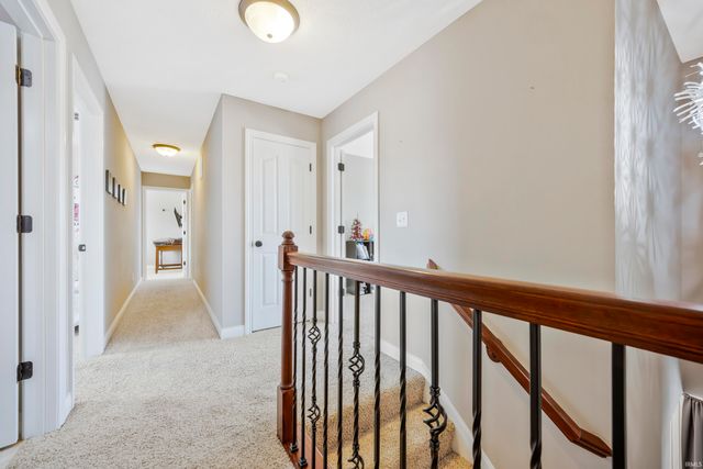 8825 Hartwell Drive, Evansville, IN 47725