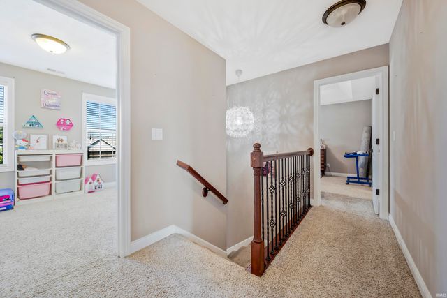 8825 Hartwell Drive, Evansville, IN 47725