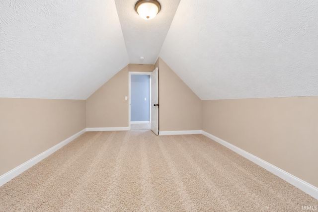 8825 Hartwell Drive, Evansville, IN 47725