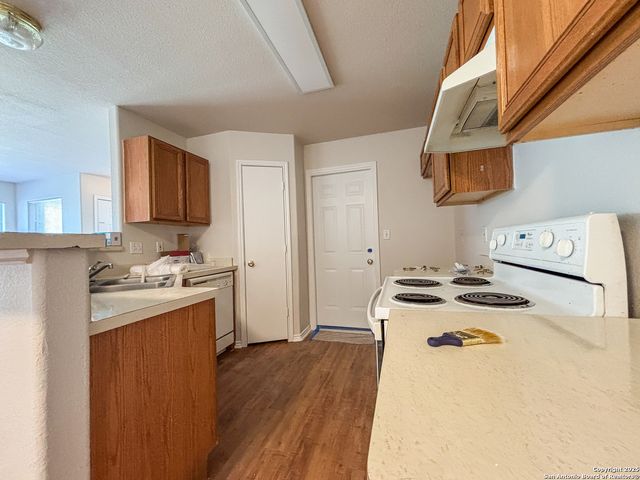 105 Long Lane, New Braunfels, TX 78130