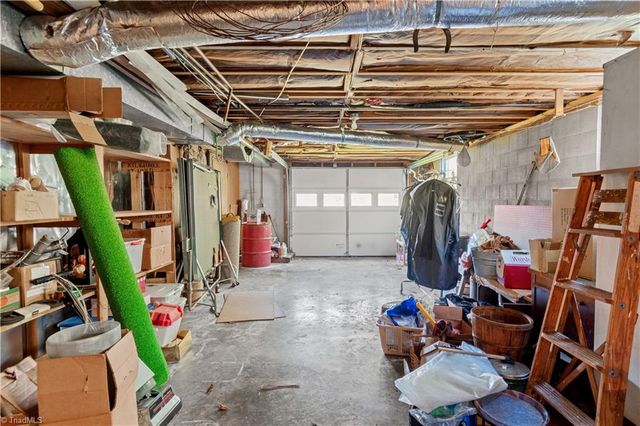 5635 June Lane, Winston-salem, NC 27127