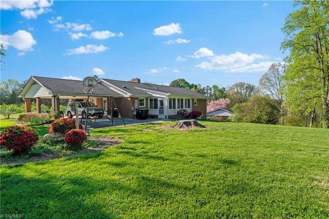 5635 June Lane, Winston-salem, NC 27127