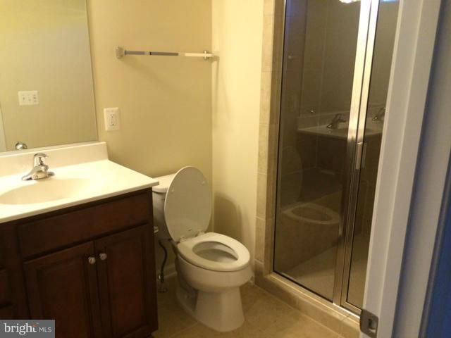 25631 PLEASANT VALLEY RD, Chantilly, VA 20152