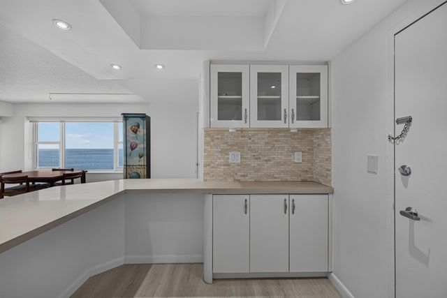 3800 Galt Ocean Drive 1605, Fort Lauderdale, FL 33308