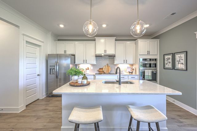 532 Misty Creek Court, Nashville, TN 37207