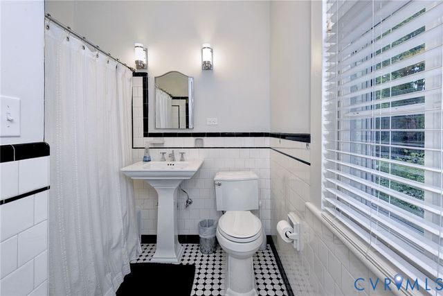 3211 Seminary Ave, Richmond, VA 23227