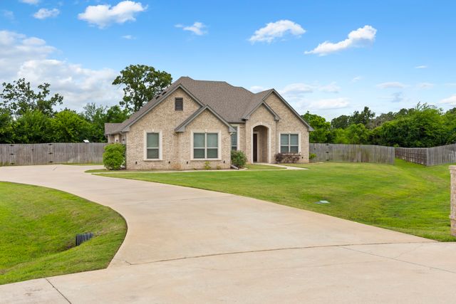 21553 Castle Rock Circle, Bullard, TX 75758